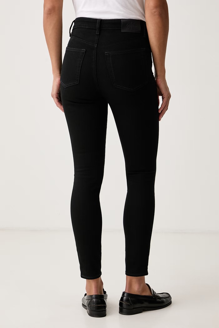 Calvin Klein Jeans Jeansy skinny damskie LV047D740G czarny AW26