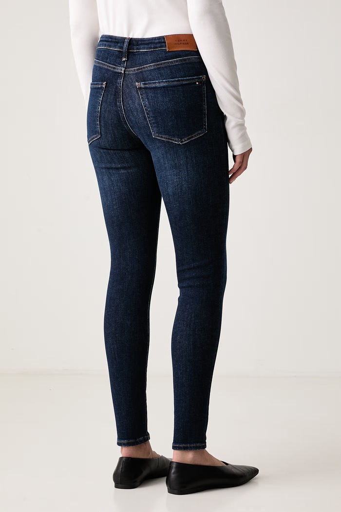 Odzież Tommy Hilfiger Jeansy skinny damskie WW0WW42485 granatowy