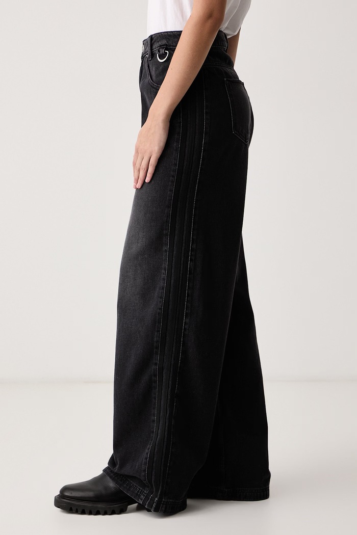 Jeansy relaxed fit damskie Adilenium Season 6 Baggy Denim adidas Originals LH1953 czarny