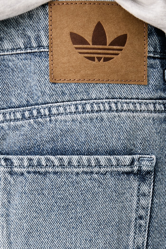 Jeansy wide leg damskie Adilenium Season 6 Baggy Denim adidas Originals niebieski LH1952