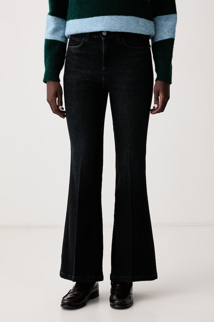 BOSS Jeansy flare damskie ROSALYA 6.0 granatowy 50569588