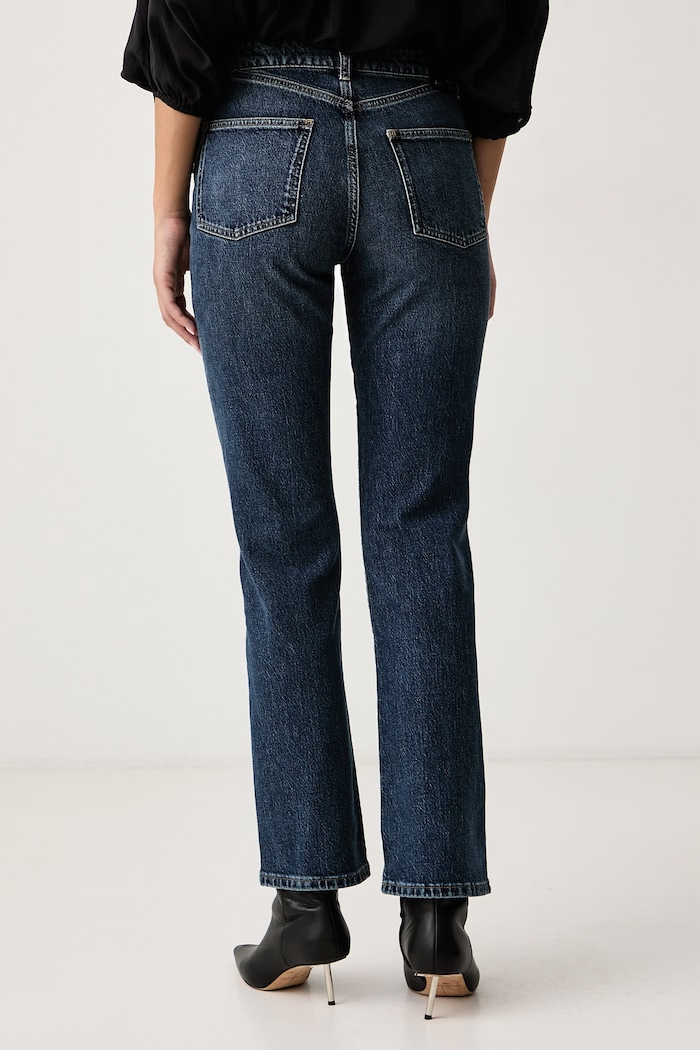 Дрехи BOSS Дънки straight дамски PARKWAY-SLIM STR 2.0 50569576 тъмносин