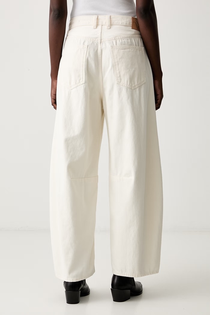 Odzież Scotch & Soda jeansy barrel damskie ULM01503F beżowy