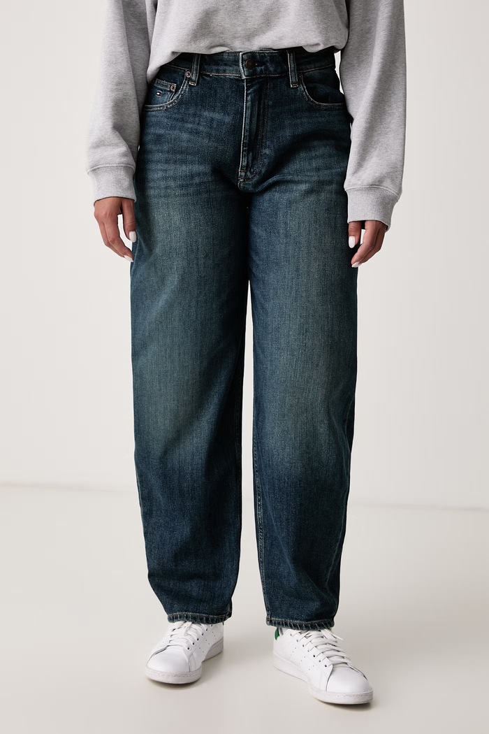 Tommy Jeans Balonaste kavbojke ženske mornarsko modra DW0DW23934