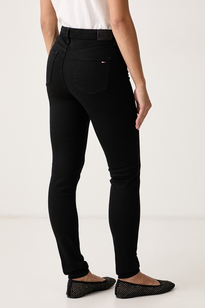 Odzież Tommy Jeans Jeansy skinny damskie DW0DW23203 czarny