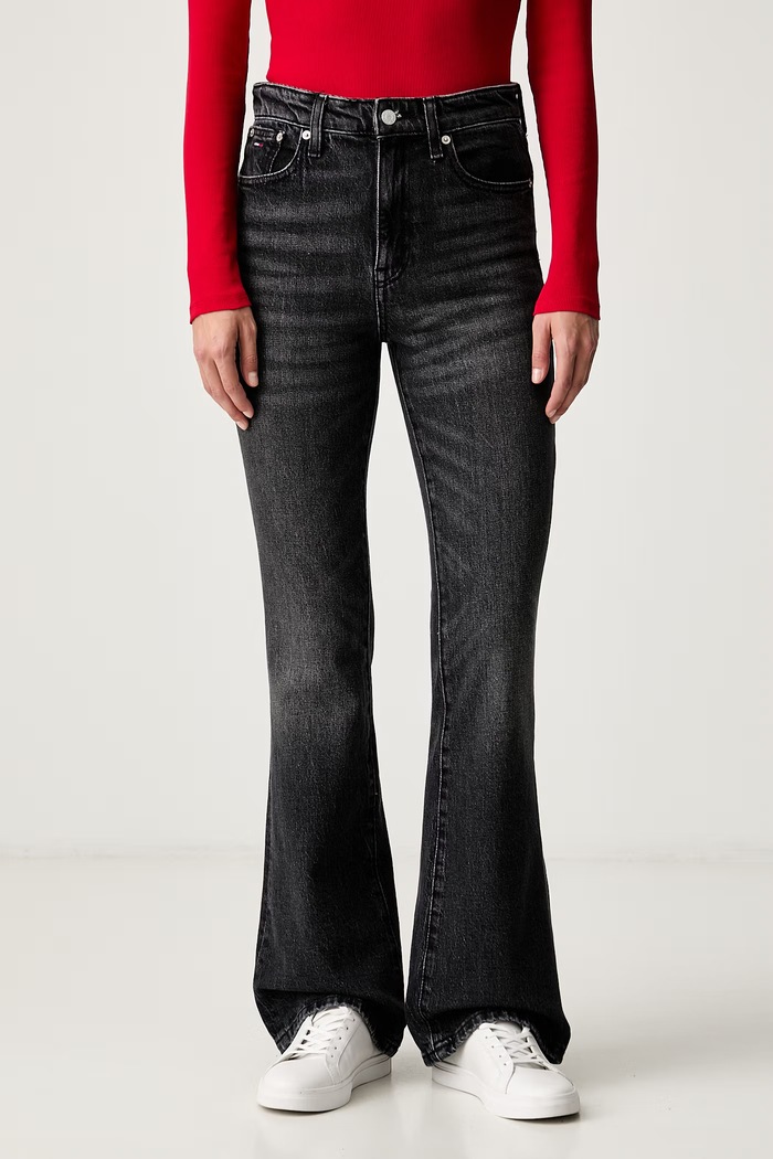 Tommy Jeans bootcut kavbojke ženske črna DW0DW23817