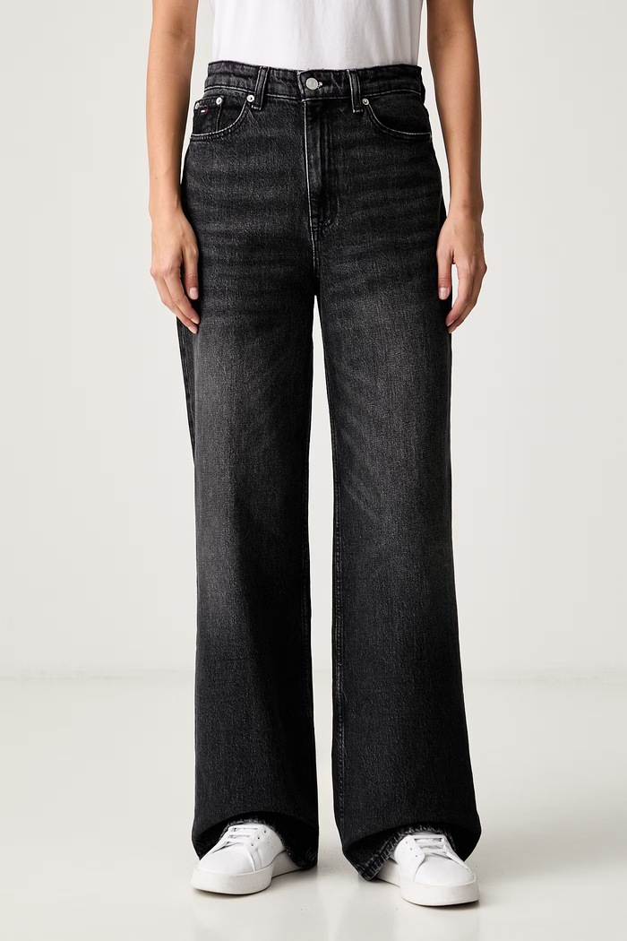 Tommy Jeans kavbojke s širokimi hlačnicami ženske črna DW0DW23499