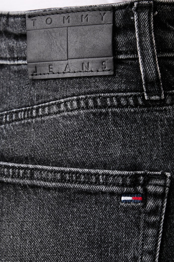 Tommy Jeans kavbojke s širokimi hlačnicami ženske črna DW0DW23499
