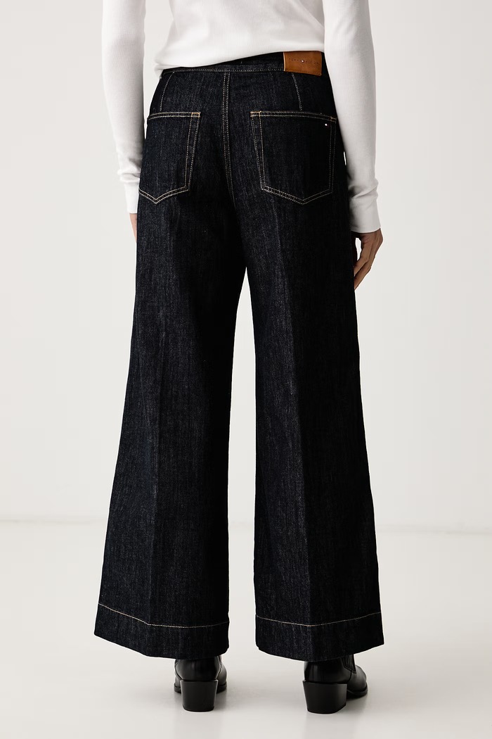 Odzież Tommy Hilfiger Jeansy wide leg damskie WW0WW51408 granatowy