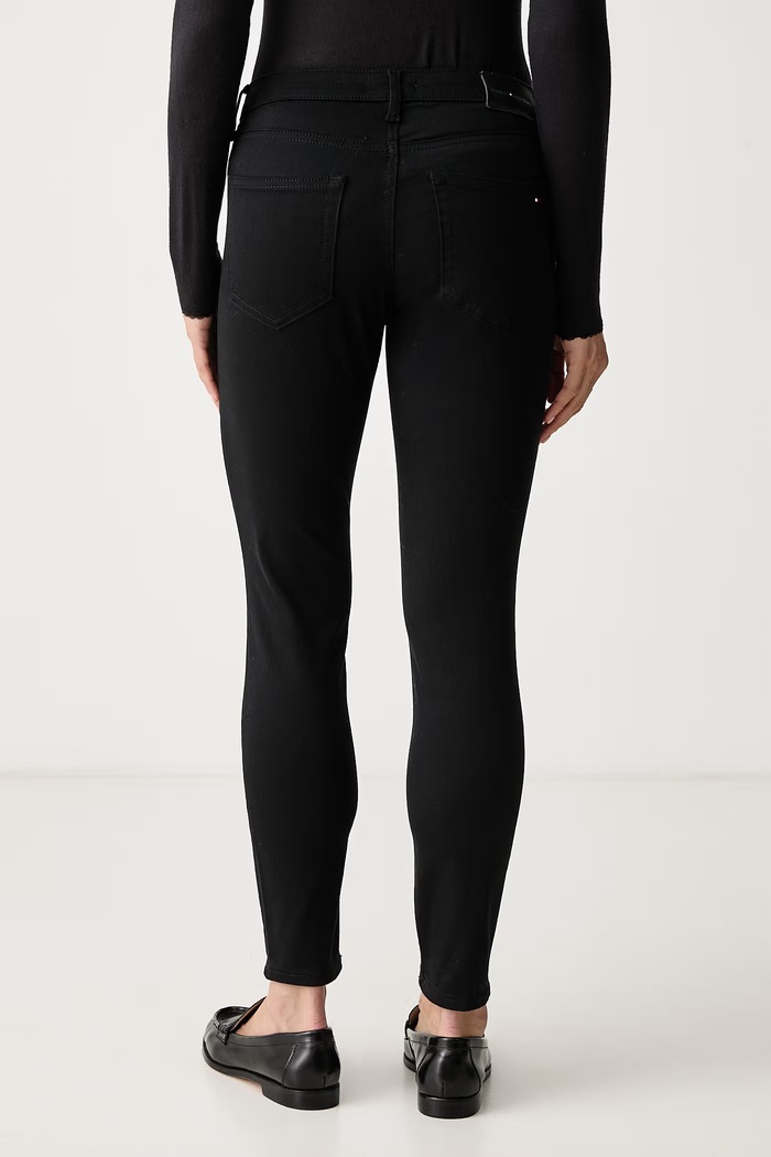 Oblečenie Tommy Hilfiger Rifle skinny dámske WW0WW51409 čierna