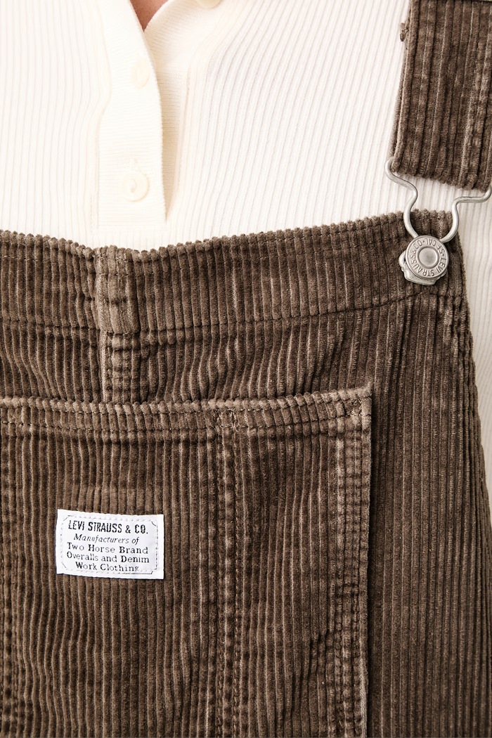 Σαλοπέτα κοτλέ Γυναικεία FL BAGGY OVERALL Levi's καφέ 000UG