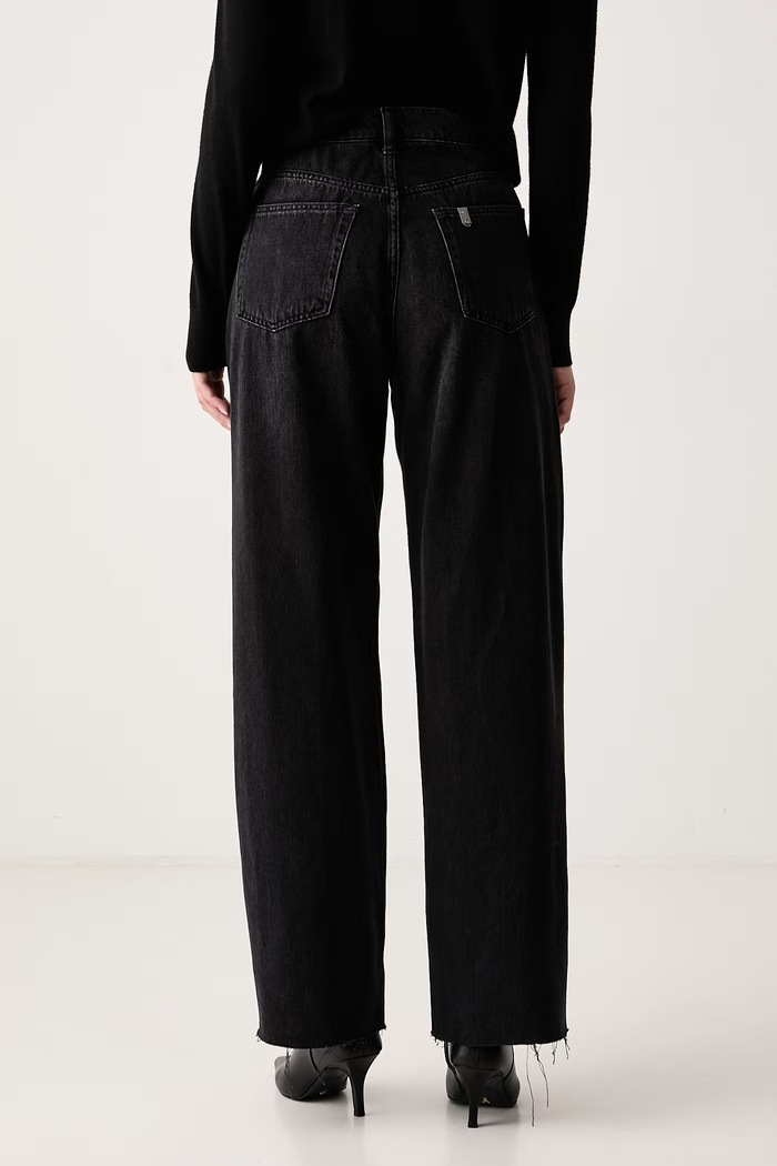 Odzież Liu Jo Jeansy straight damskie UF6135.D0415 czarny