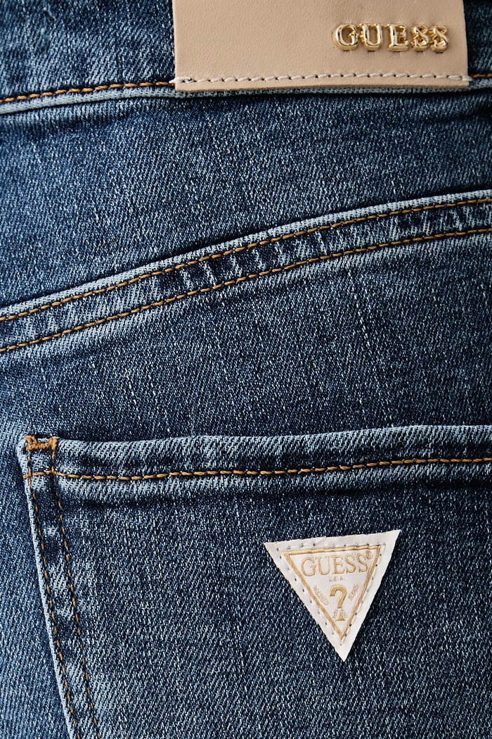 Jeansy straight damskie SEXY STRAIGHT Guess W6YA15.D1587 niebieski
