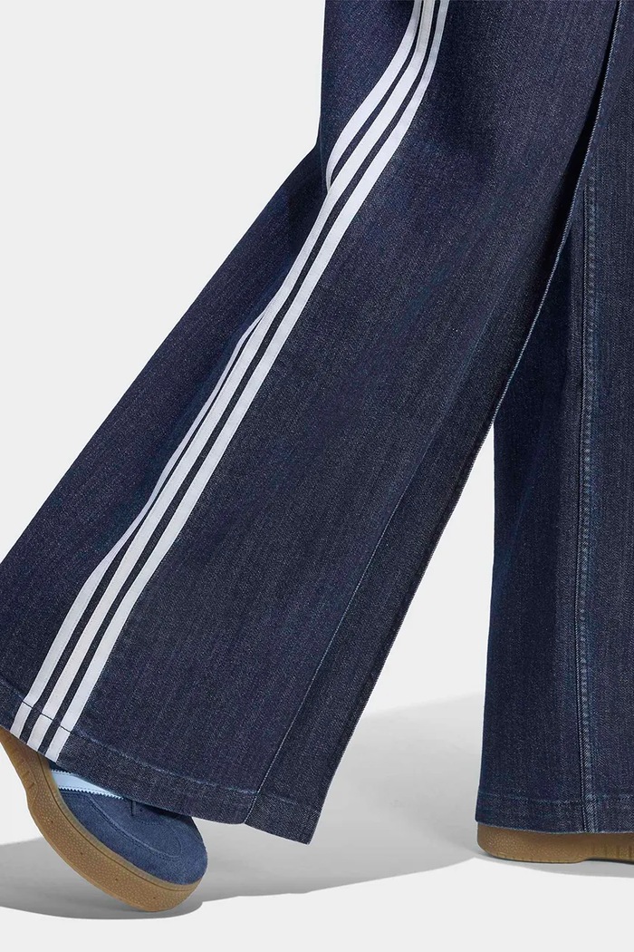 Wide leg džíny dámské Denim Pleats adidas Originals modrá LE8302