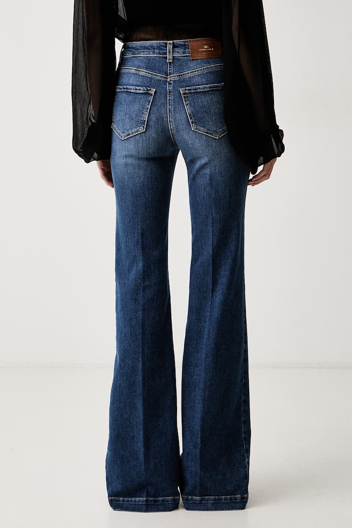 Odzież Elisabetta Franchi Jeansy flare damskie PJ12D66E2 niebieski