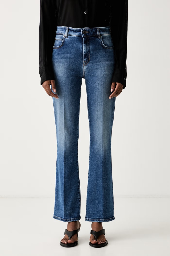 Weekend Max Mara jeansy bootcut damskie WKDRAPALLO niebieski 2625186051600