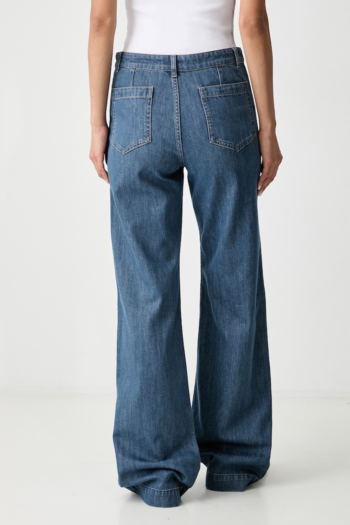 Ρούχα A.P.C. Victoria τζιν relaxed fit γυναικεία COHPU.F09250 μπλε