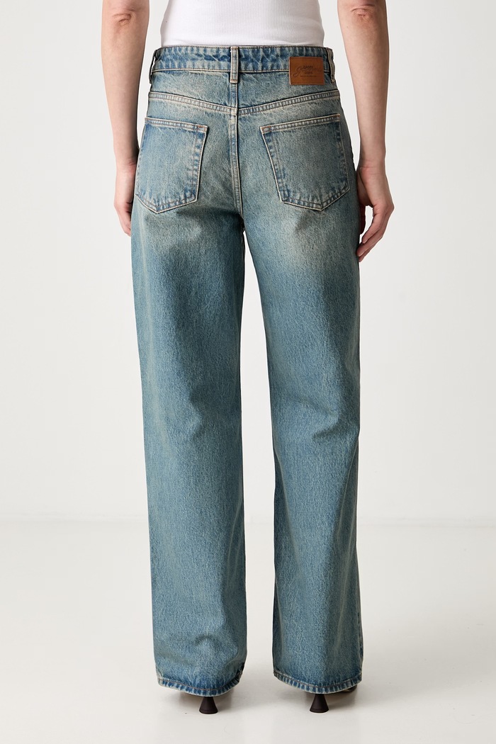 Odzież GANNI Izey jeansy straight damskie A1100095 niebieski