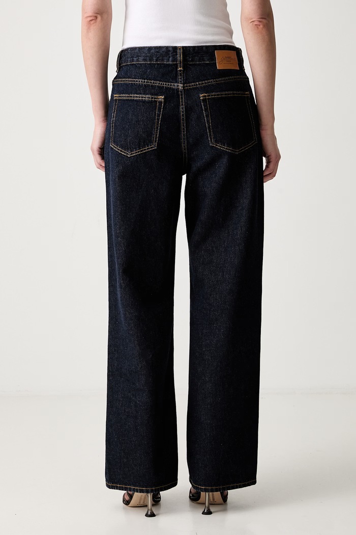 Odzież GANNI Izey jeansy straight damskie A1100075 niebieski
