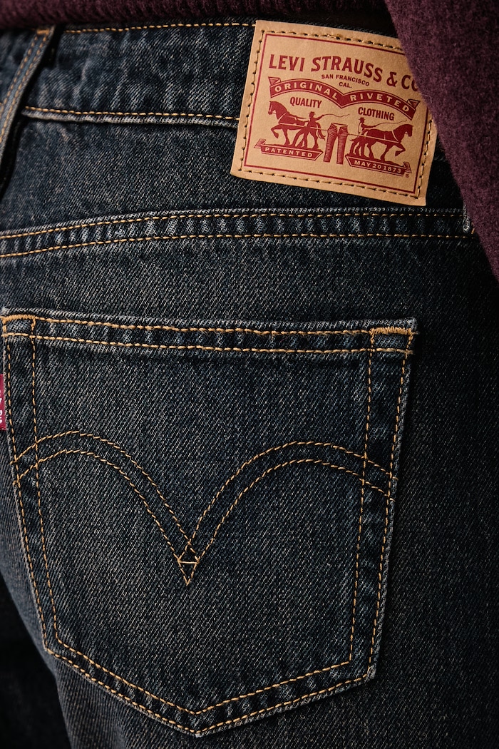 Rifle rovné dámske SUPERLOW STRAIGHT Levi's 0081X tmavomodrá