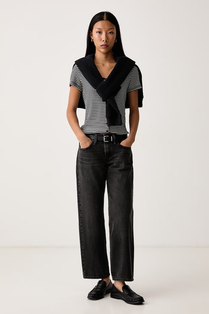 Levi's Straight kavbojke ženske SUPERLOW STRAIGHT 0081X črna AW26