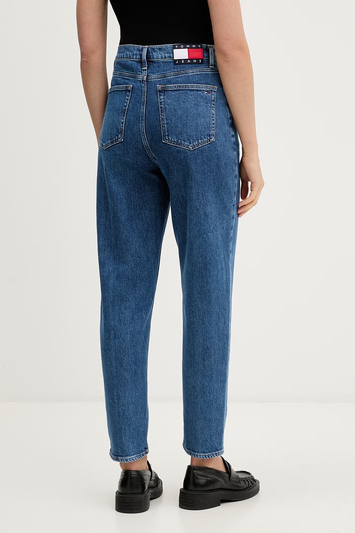Oblečení Tommy Jeans mom džíny dámské DW0DW23464 modrá