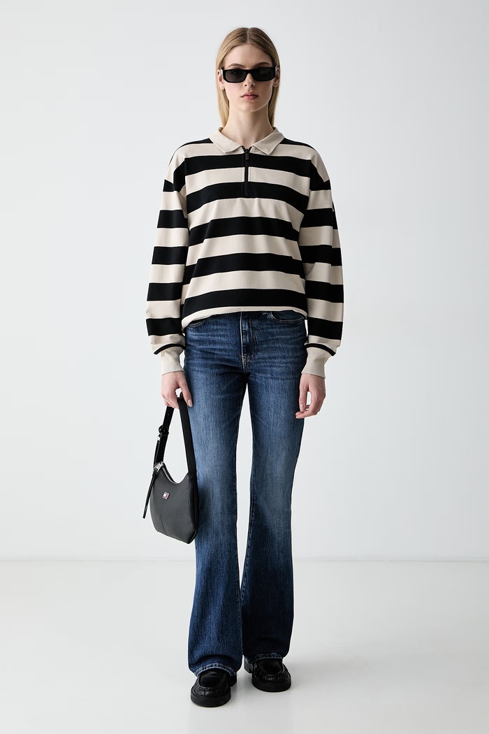 Tommy Jeans flare kavbojke ženske DW0DW23077 mornarsko modra AW26