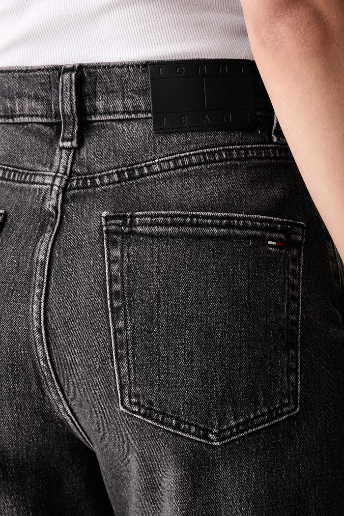 Tommy Jeans jeansy tapered damskie szary DW0DW21812