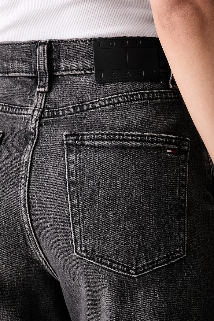 Tommy Jeans jeansy tapered damskie szary DW0DW21812
