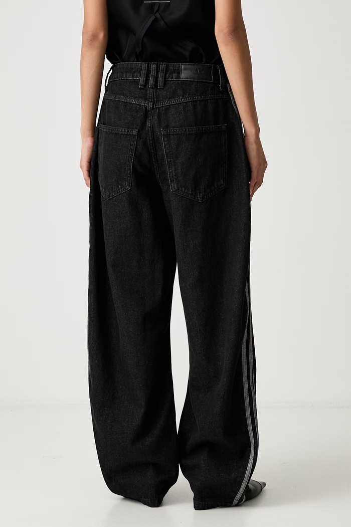 Oblečenie adidas Originals rifle dámske Barrel KQ6474 čierna