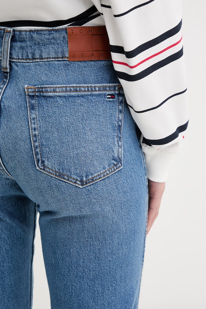 Tommy Jeans rifle bootcut dámske modrá DW0DW23476