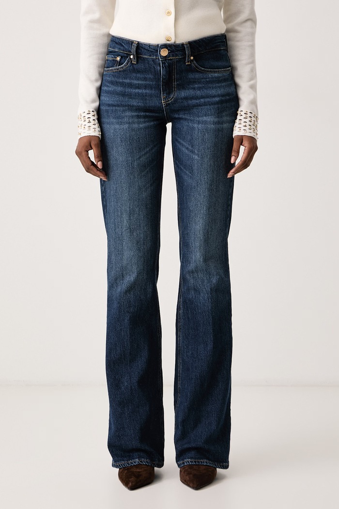 Guess Jeansy flare damskie BEVERLY niebieski W6BAJ7.D2097