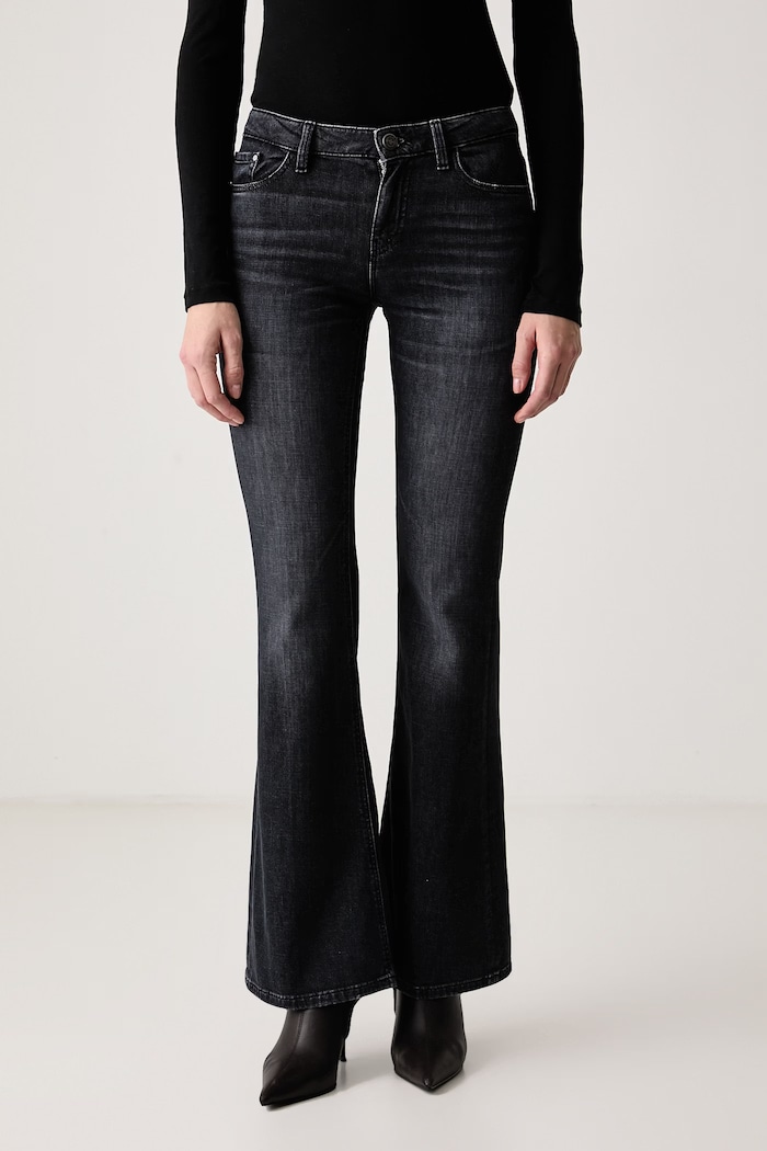 Guess Jeansy bootcut damskie BEVERLY czarny W6BAJ7.D2088