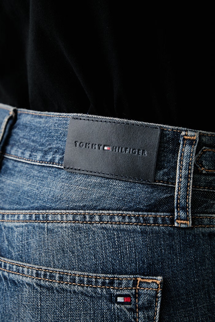 Tommy Hilfiger flare kavbojke ženske WW0WW49963 mornarsko modra