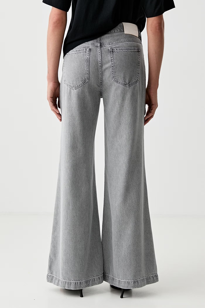 Odzież Marc O'Polo Jeansy flare damskie 5000014445 szary