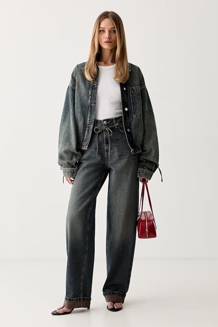 Gestuz jeansy barrel damskie GZsusara 10911342 niebieski AW26