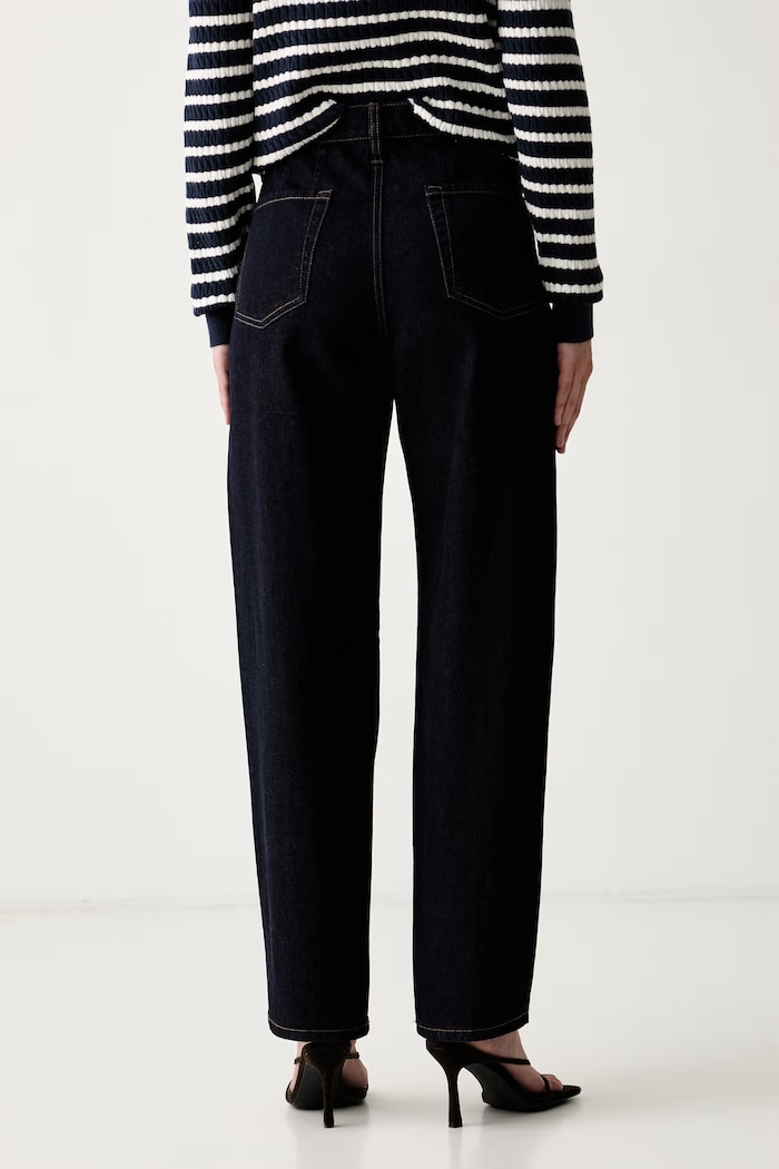 Odzież DKNY jeansy straight damskie DJ6G4249 granatowy