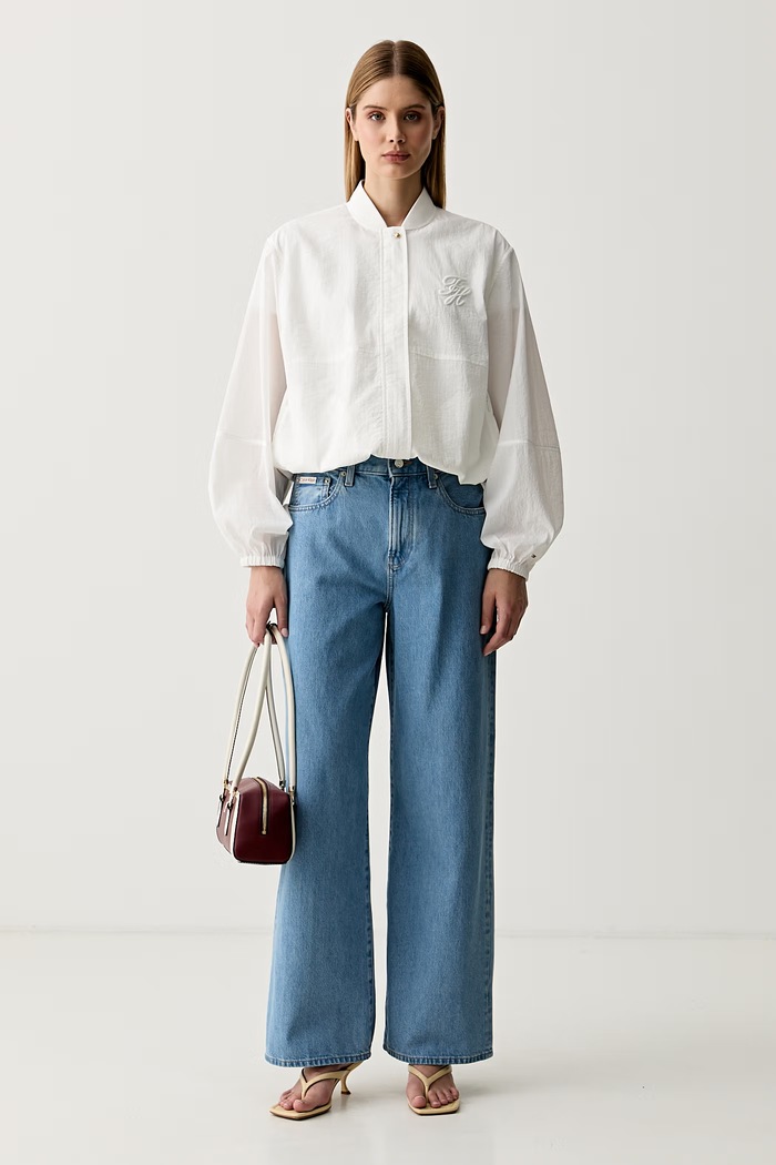 Calvin Klein Jeans kavbojke s širokimi hlačnicami ženske LV047G906G modra AW26