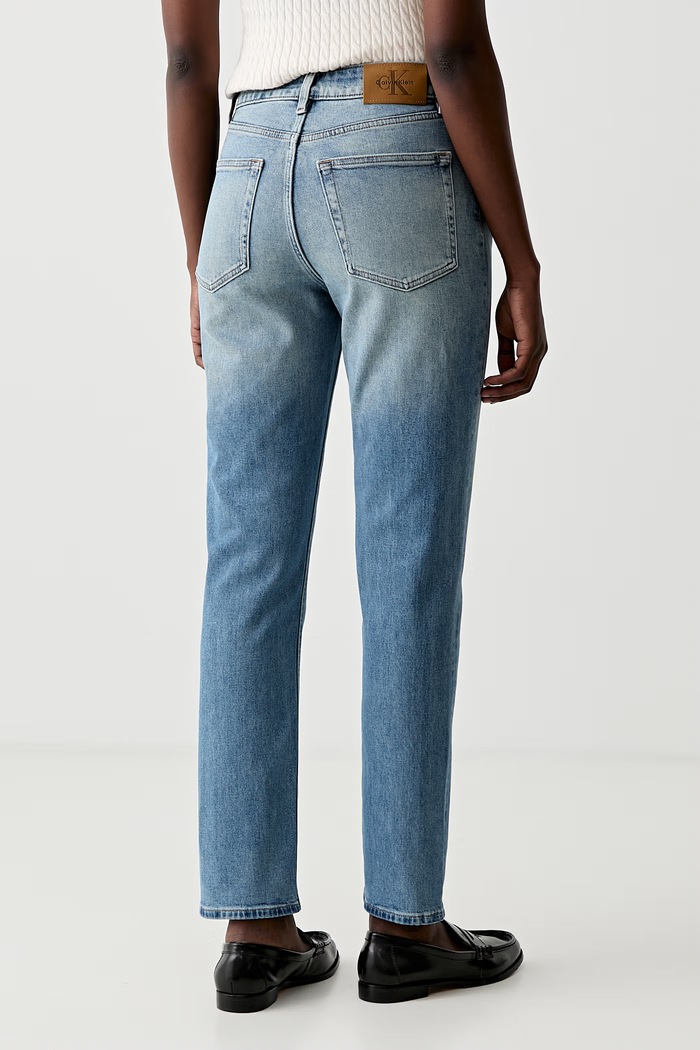 Ρούχα Calvin Klein Jeans mom fit γυναικεία LV047F951G μπλε