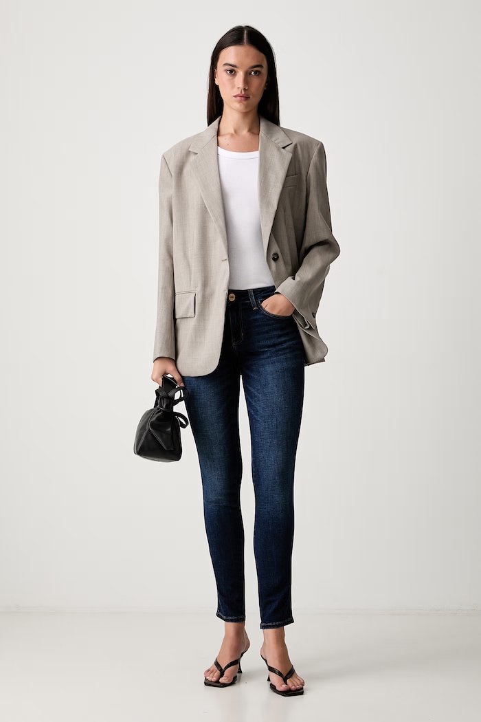 Guess jeansy skinny damskie CURVE X W6YAJ2.D1582 granatowy AW26