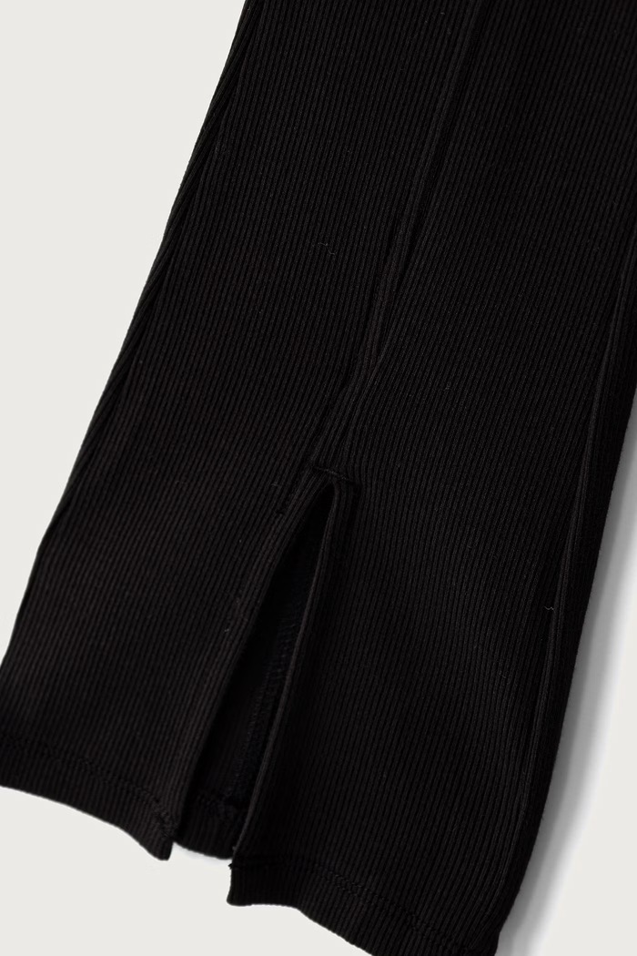 Dziewczynka Calvin Klein Jeans legginsy dziecięce z bawełną Flare LVCKFJC14G.104.116.9BY2 czarny