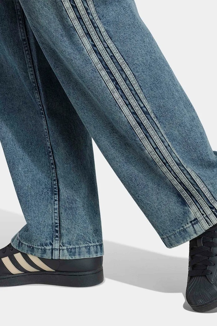 adidas Originals kavbojke relaxed kroja otroške KR6531 modra
