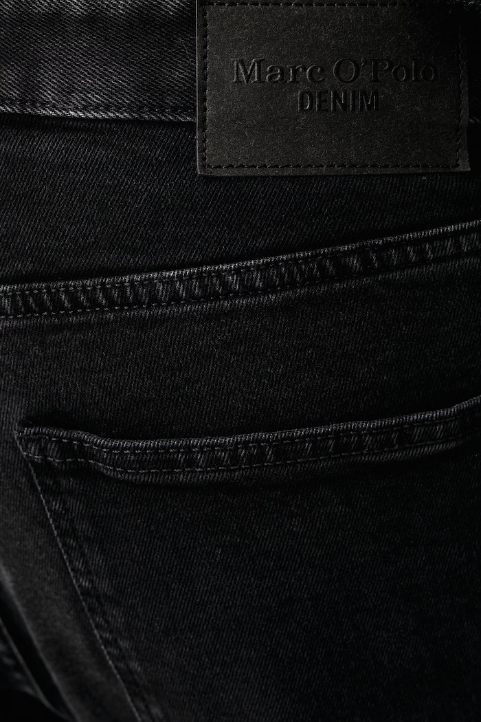 Jeansy slim taper męskie Marc O'Polo 5000009734 czarny