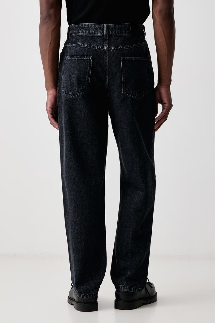 Odzież Maison Kitsuné Tapered jeansy męskie MRMDP01WD4031 czarny