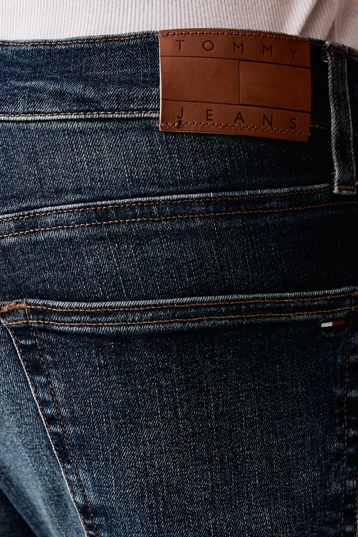 Jeansy straight męskie Tommy Jeans DM0DM21892 niebieski