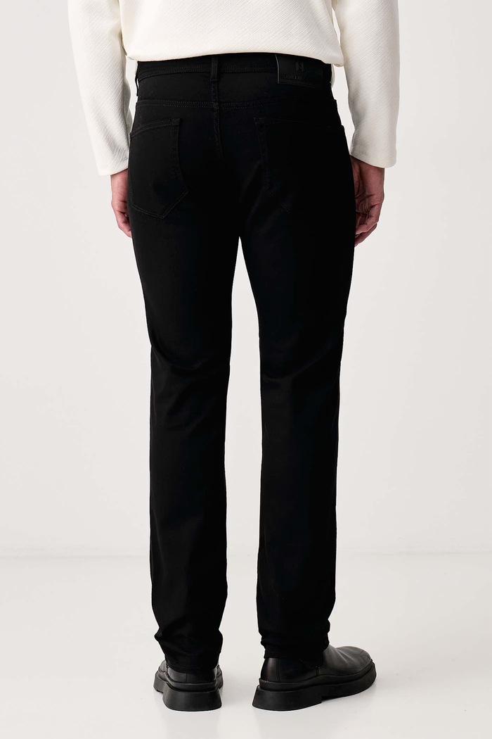 Дрехи Karl Lagerfeld Дънки regular мъжки 564881.265501 черен