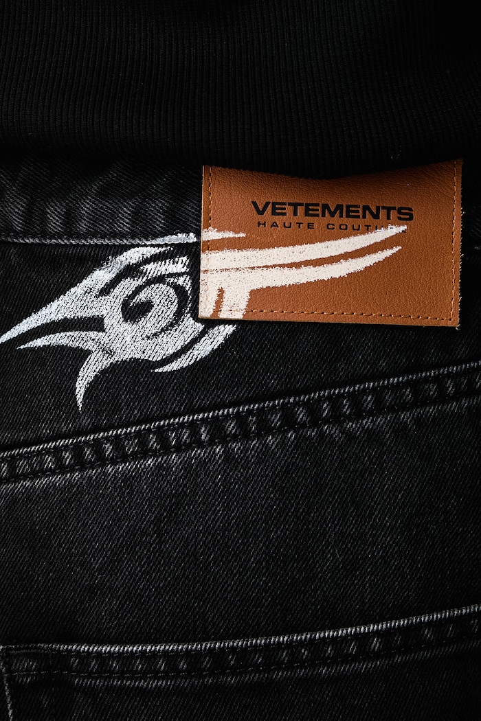 Graffiti Tribal джинси relaxed fit чоловічі Vetements чорний MH27DJ090B