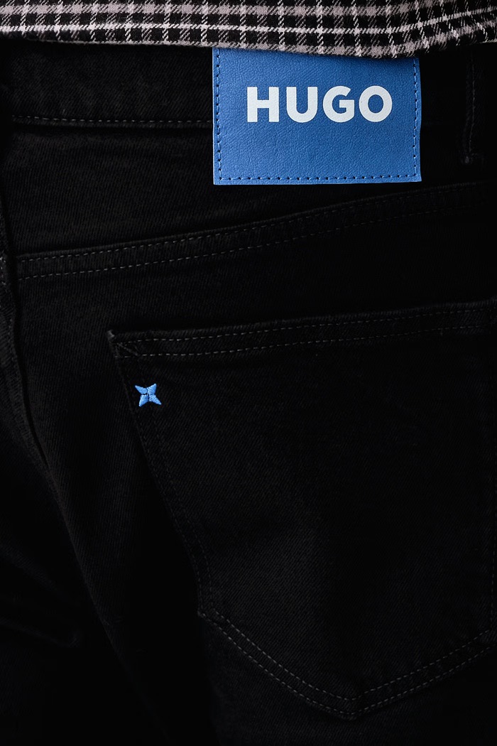 Extra slim kavbojke moške Zane HUGO Blue 50572771 črna