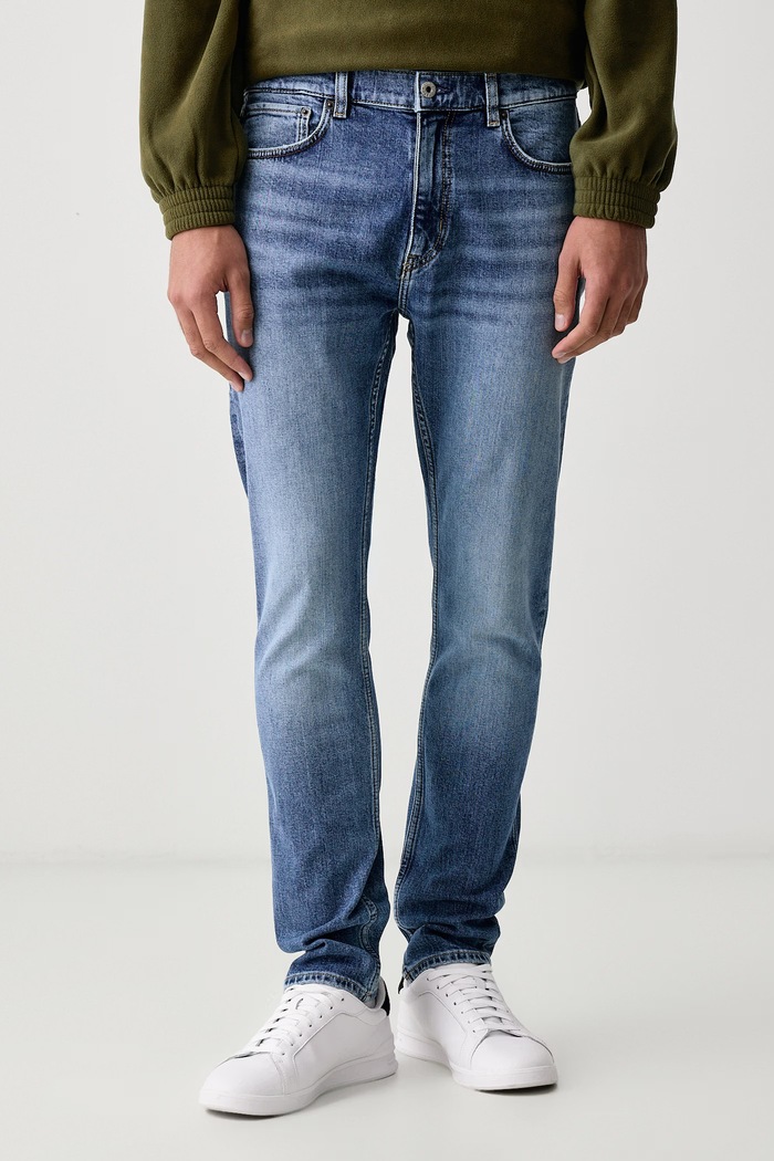 HUGO Blue Extra slim kavbojke moške Zane modra 50570884