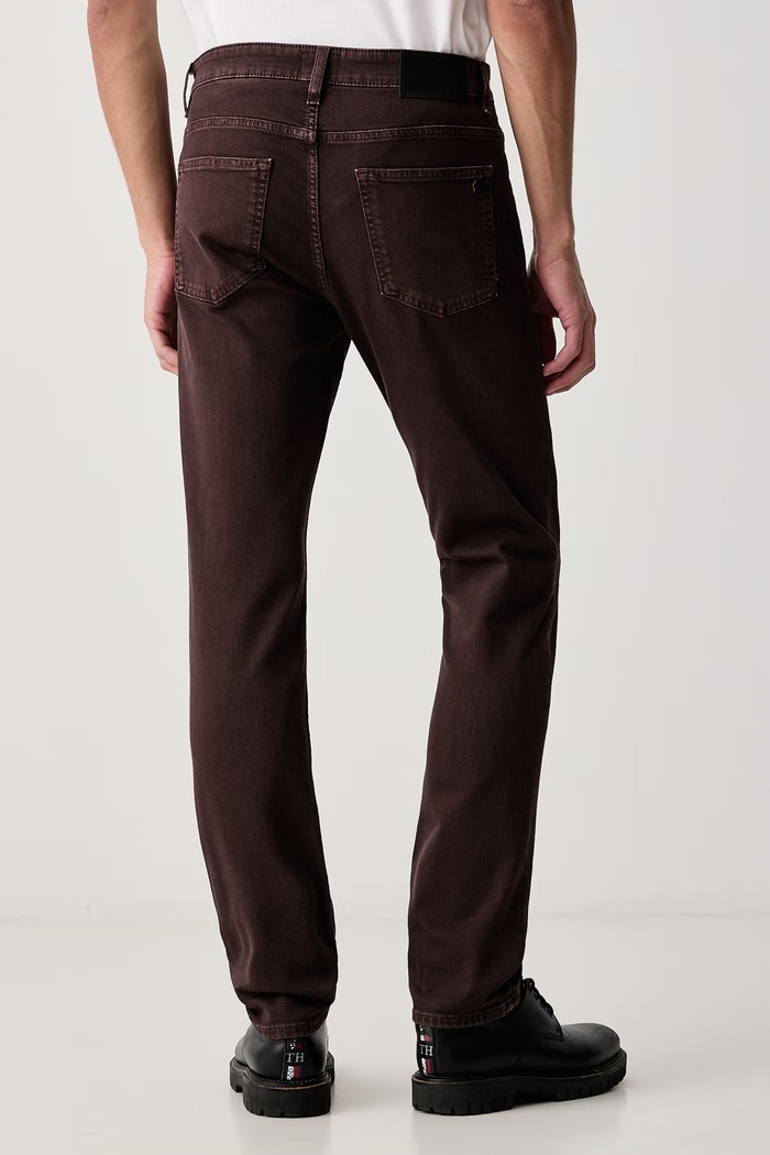 Odzież BOSS Orange Jeansy slim fit męskie DELAWARE BO 50570881 brązowy